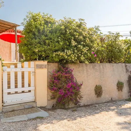 La Bastide Entièrement Rénovée à 300m De La *